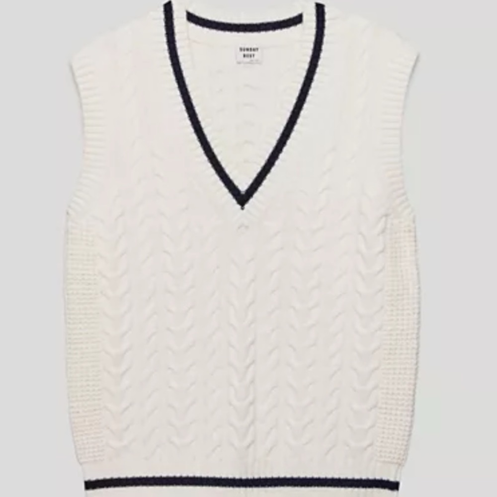 Aritzia Sunday best vest one size